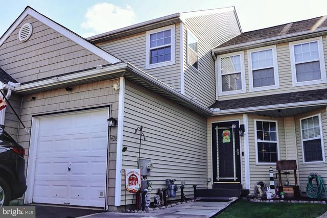 428 GAVIN DRIVE, Coatesville, PA 19320