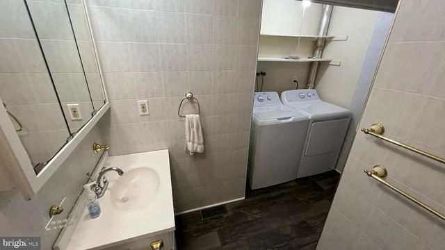 744 SUMMIT CHASE DR, Reading, PA 19611