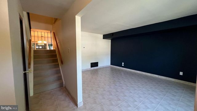 744 SUMMIT CHASE DR, Reading, PA 19611