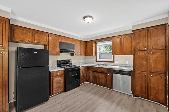 610 Camelot Drive, Spartanburg, SC 29301