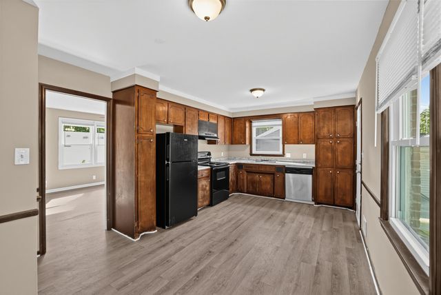 610 Camelot Drive, Spartanburg, SC 29301