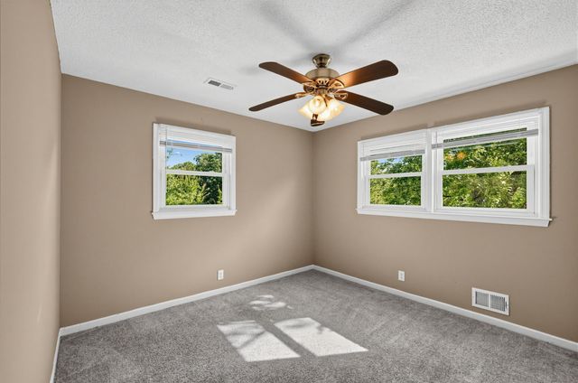 610 Camelot Drive, Spartanburg, SC 29301