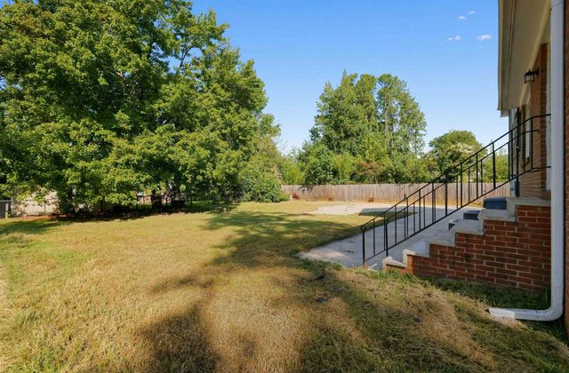 610 Camelot Drive, Spartanburg, SC 29301