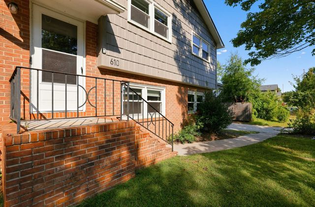 610 Camelot Drive, Spartanburg, SC 29301