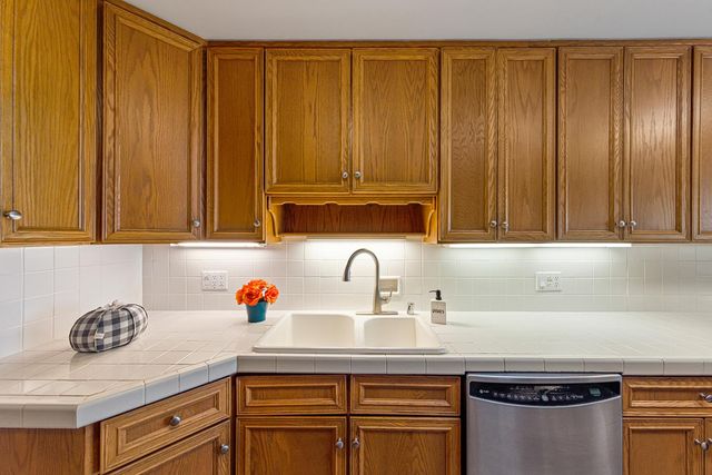 2714 All View Way, Belmont, CA 94002