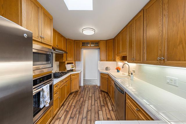 2714 All View Way, Belmont, CA 94002