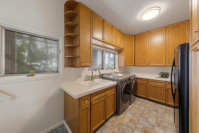 2714 All View Way, Belmont, CA 94002