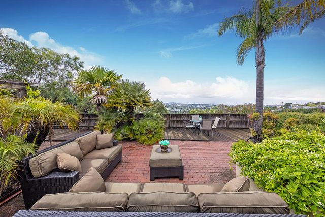 2714 All View Way, Belmont, CA 94002