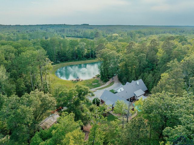 5000 Liberty Rd, Jefferson, TX 75657