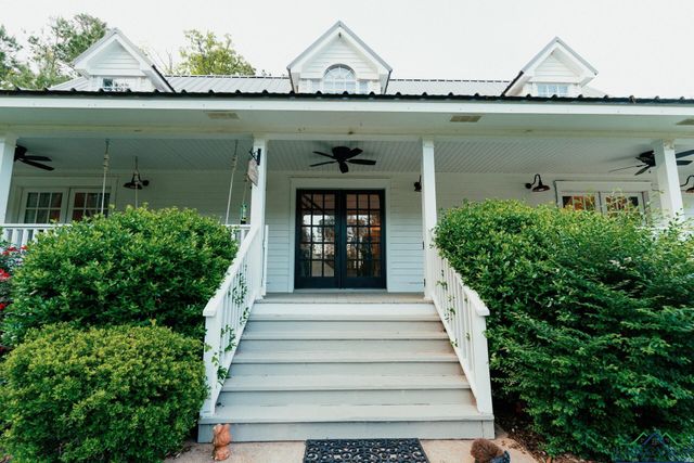 5000 Liberty Rd, Jefferson, TX 75657