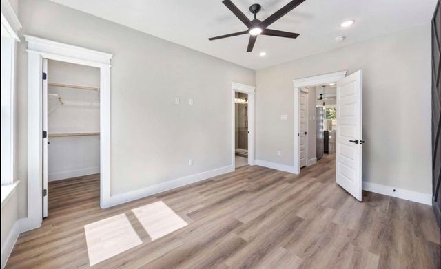 4624 Mayflower Street B, Houston, TX 77033