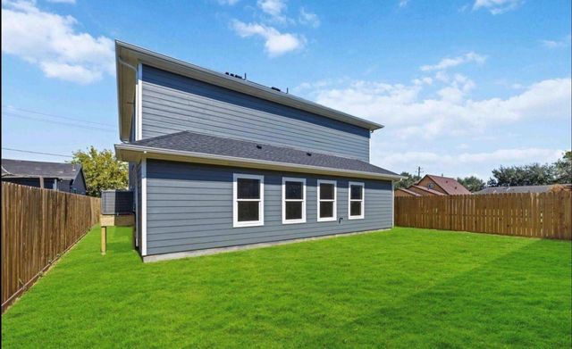 4624 Mayflower Street B, Houston, TX 77033