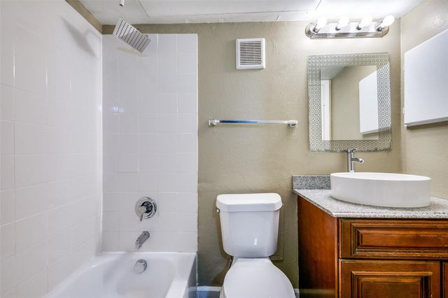 8110 skillman Street, Dallas, TX 75231