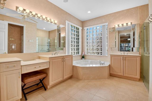 7803 Sundial Harbor Pt., Lake Worth, FL 33467