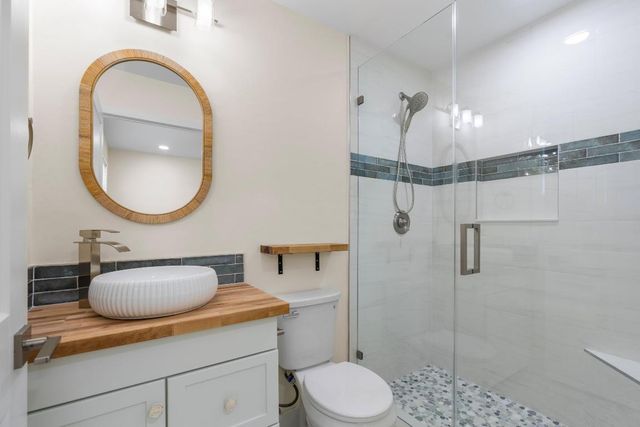 256 Lake Meryl Drive, West Palm Beach, FL 33411