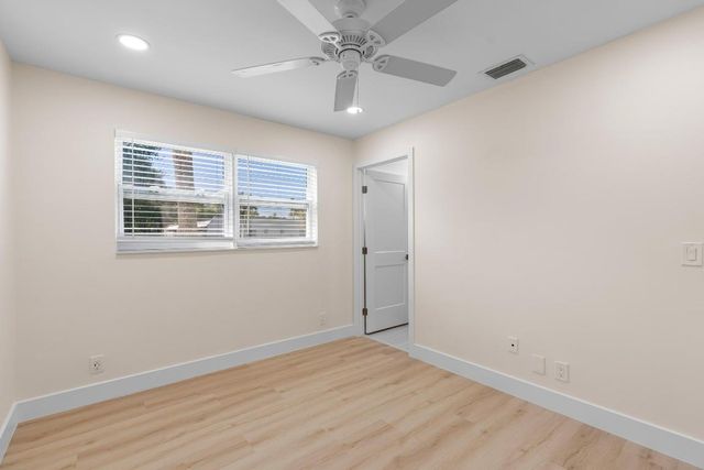 256 Lake Meryl Drive, West Palm Beach, FL 33411