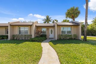 256 Lake Meryl Drive, West Palm Beach, FL 33411