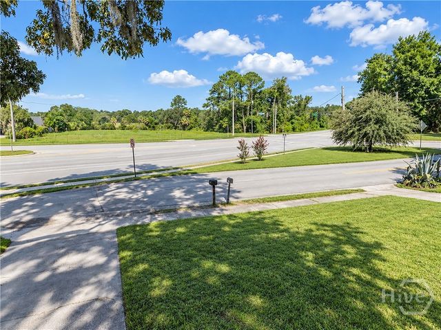 8720 Whitefield Avenue, Savannah, GA 31406