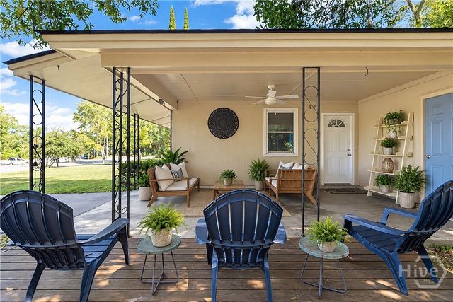 8720 Whitefield Avenue, Savannah, GA 31406