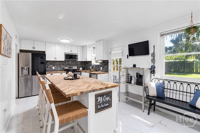 8720 Whitefield Avenue, Savannah, GA 31406