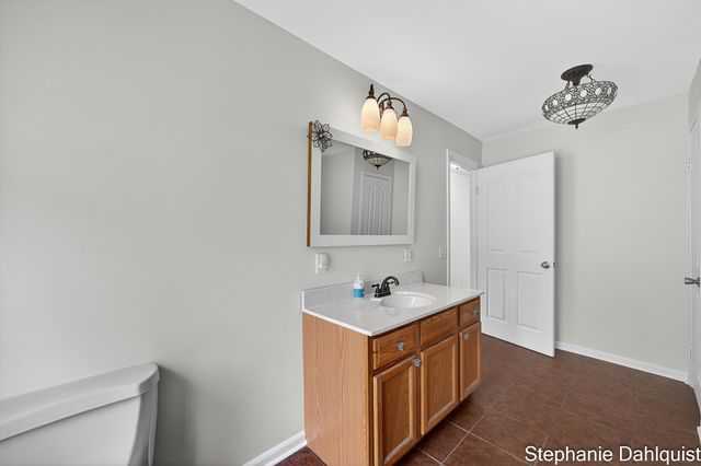 1093 E Giles Road, Muskegon Twp, MI 49445