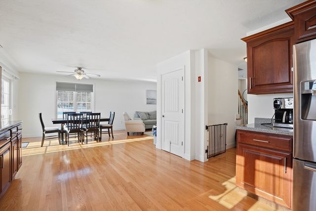 68 Walnut Street, Halifax, MA 02338