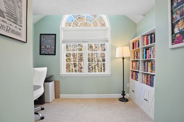 68 Walnut Street, Halifax, MA 02338