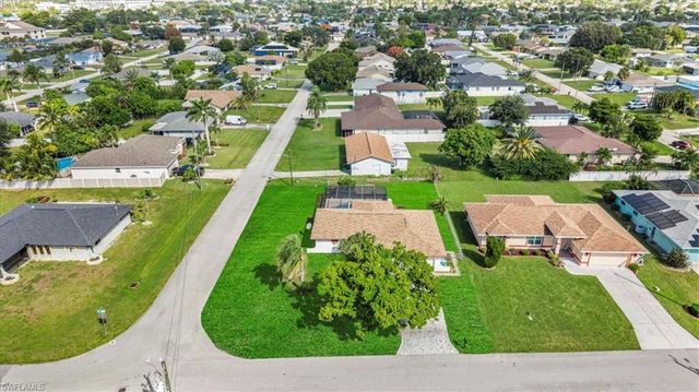 1717 SE 11th TER, Cape Coral, FL 33990