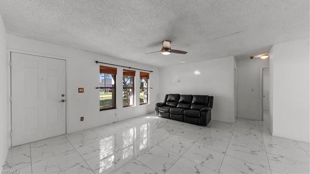 1717 SE 11th TER, Cape Coral, FL 33990
