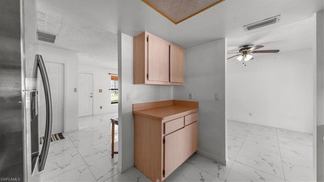1717 SE 11th TER, Cape Coral, FL 33990