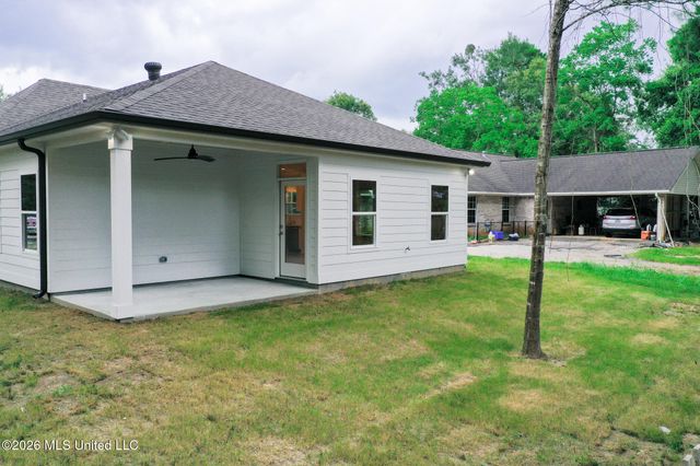 10726 Linohau Way, Diamondhead, MS 39525