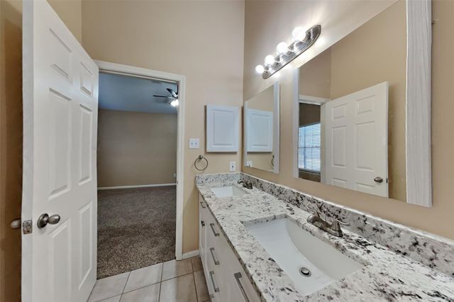 151 E Pathfinders Circle, The Woodlands, TX 77381