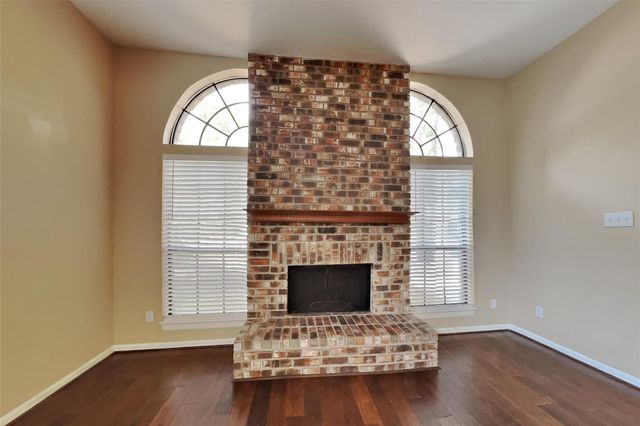 151 E Pathfinders Circle, The Woodlands, TX 77381