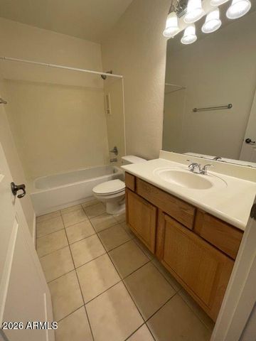 330 S FARMER Avenue 128, Tempe, AZ 85281