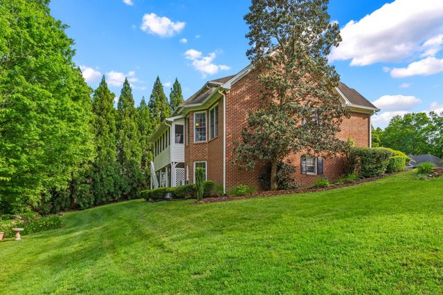 1898 Lenox Drive NW, Cleveland, TN 37312
