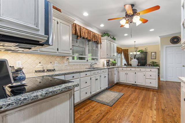 1898 Lenox Drive NW, Cleveland, TN 37312