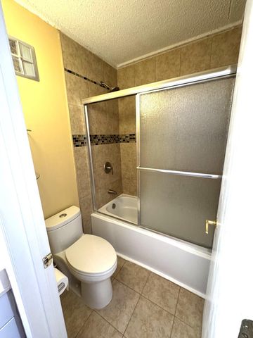 10511 Cedar Lake Road 503, Hopkins, MN 55305