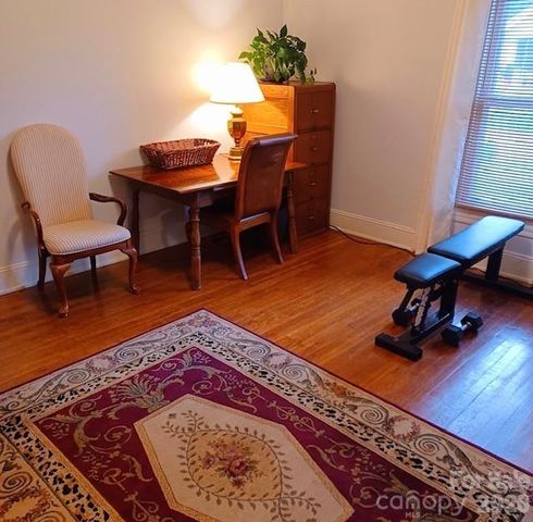 2103 N Thomas Avenue, Newton, NC 28658