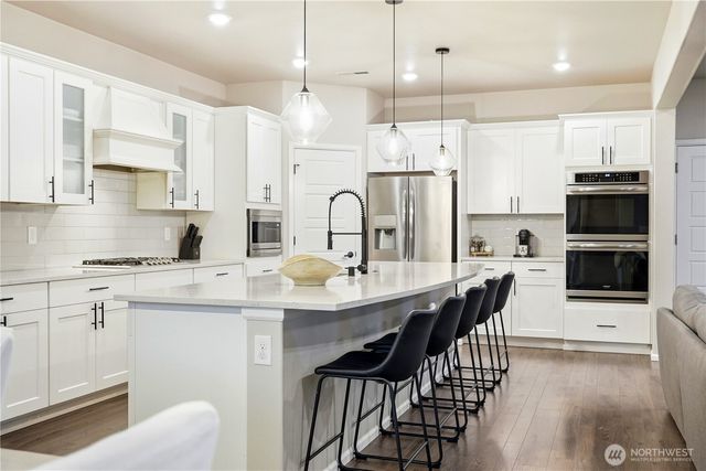 26306 203rd Avenue SE, Covington, WA 98042