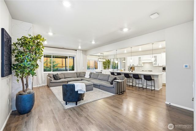 26306 203rd Avenue SE, Covington, WA 98042