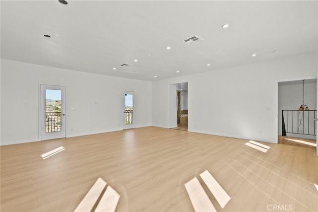 1138 Lakeview, Palmdale, CA 93551