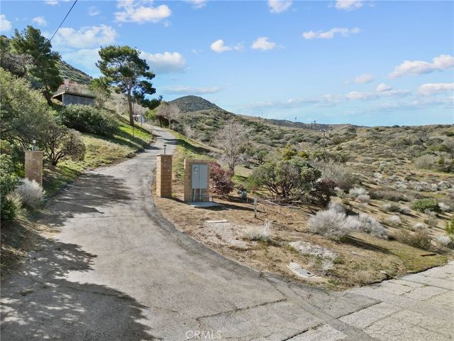 1138 Lakeview, Palmdale, CA 93551