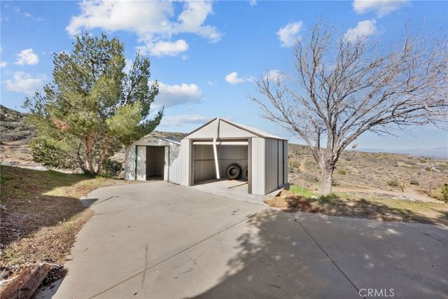 1138 Lakeview, Palmdale, CA 93551