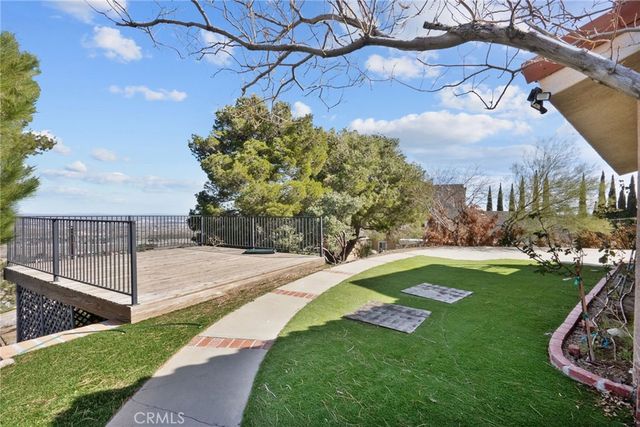 1138 Lakeview, Palmdale, CA 93551