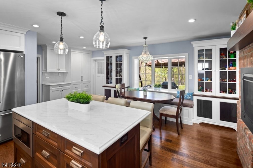 251 Mountainside Rd, Mendham Twp., NJ 07945 — photo 2