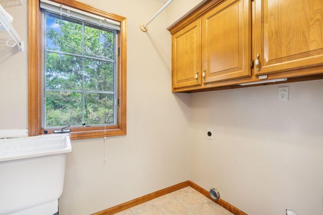 127 Kachina Trail, Branson West, MO 65737