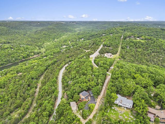 127 Kachina Trail, Branson West, MO 65737