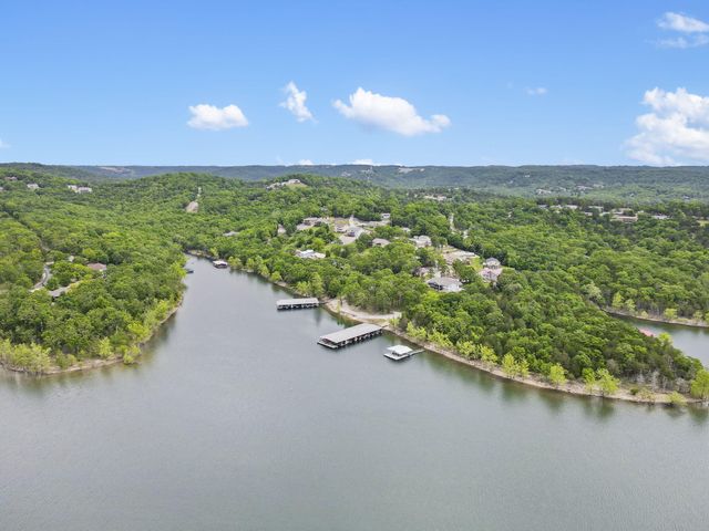 127 Kachina Trail, Branson West, MO 65737