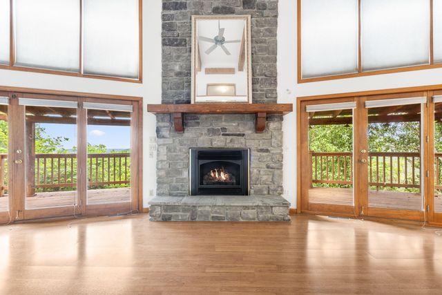 127 Kachina Trail, Branson West, MO 65737