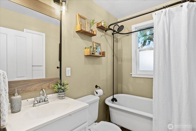 2513 Cleveland Avenue, Everett, WA 98201